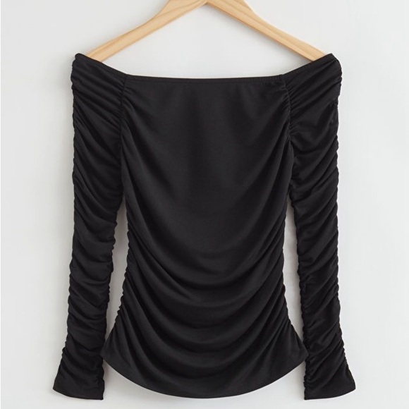 & Other Stories Black off the shoulder top Size Medium - Picture 1 of 3